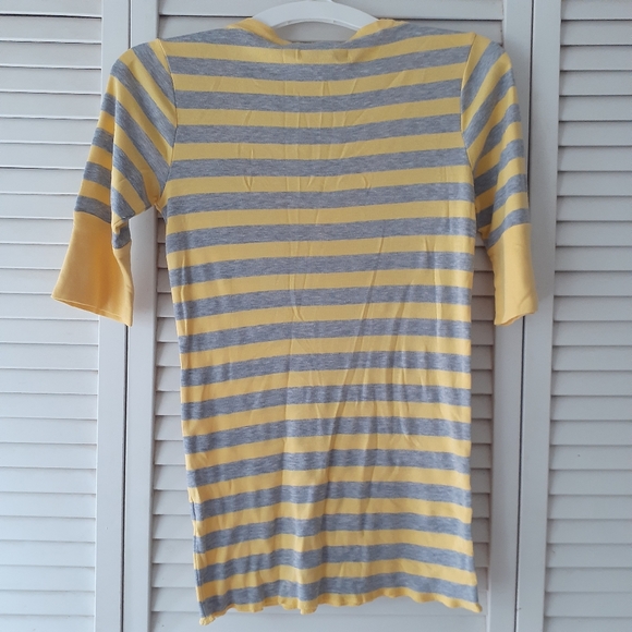 Women's V-neck Half-Sleeve Y2K Striped Stretchy Top Size OS - Picture 2 of 2